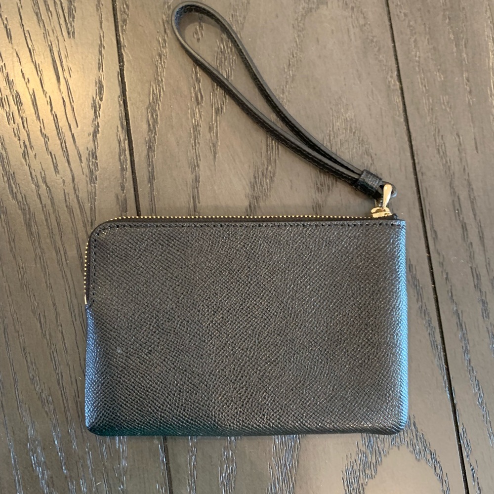Coach wristlet wallet. Used once. Like new. - Picture 3 of 4